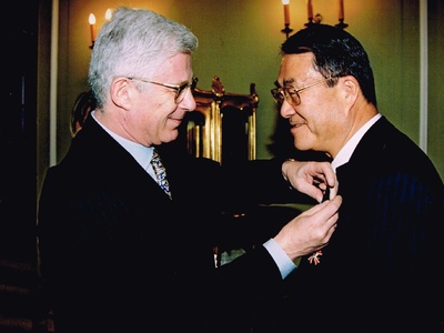 2001年12月「ポーランド将校功労賞十字勲章」授賞式