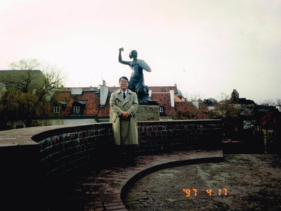 1997年4月ワルシャワ旧市街地シレナ像